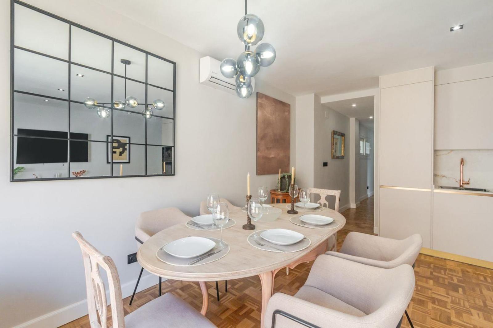 Cervantes Luxury Apartment Málaga Eksteriør billede